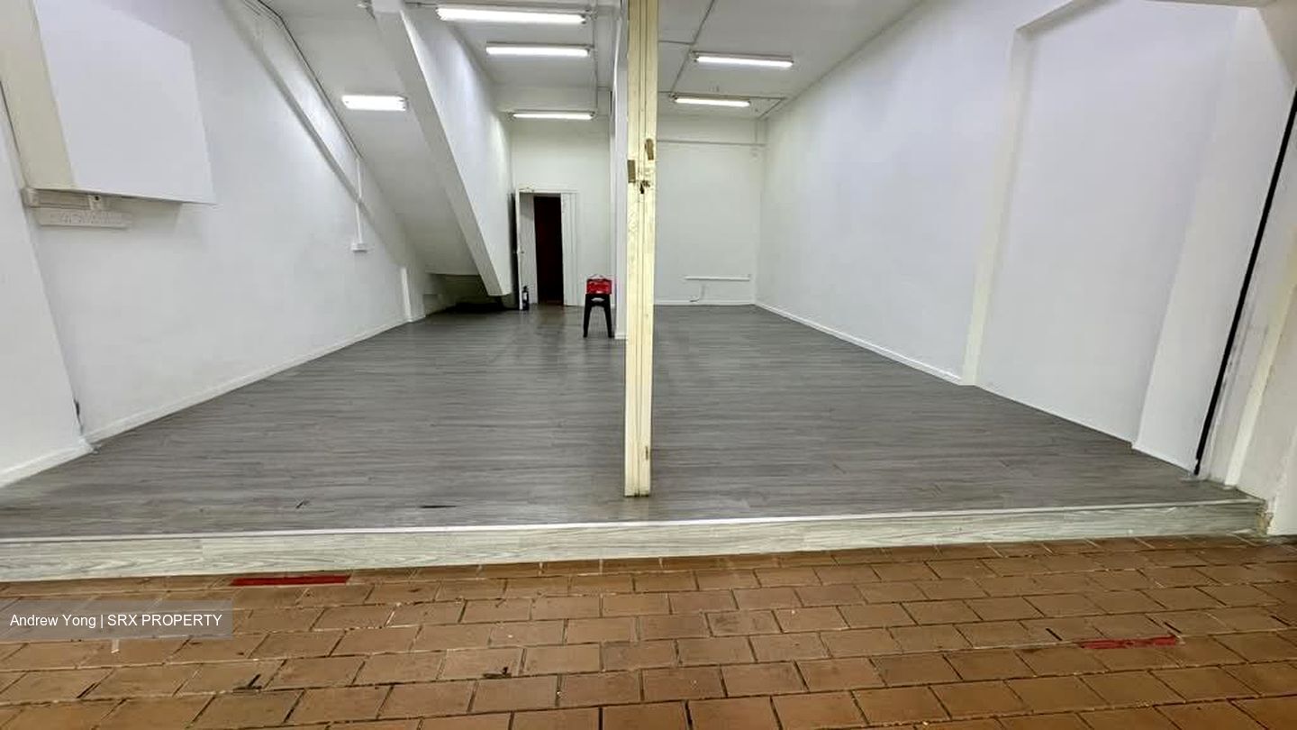Yishun Street 22 (D27), Shop House #594021251